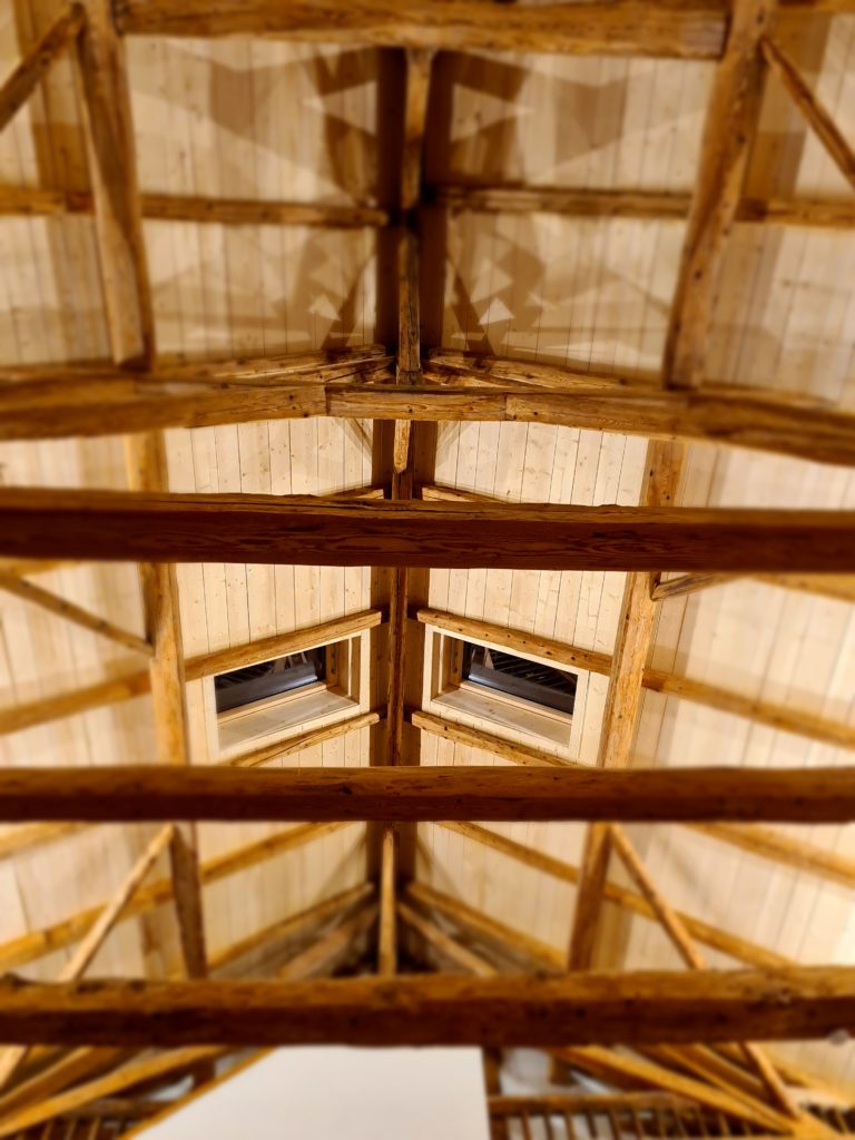 Dachstuhl Blick